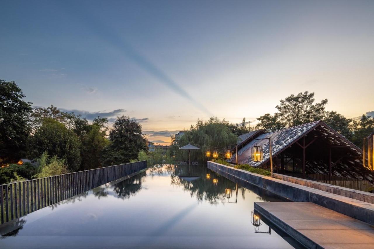 Hotel Ping Silhouette Chiang Mai Exterior photo